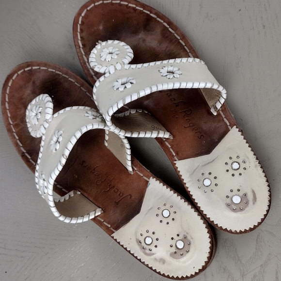 Jack Rogers Cream Sandals - Picture 3 of 6
